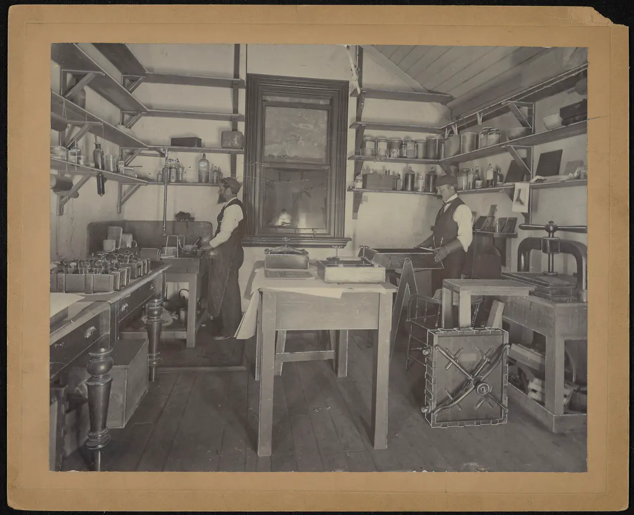 Press Branch, Government Print Office, ca. 1905. R21572926 AAUR W3549 111 P158