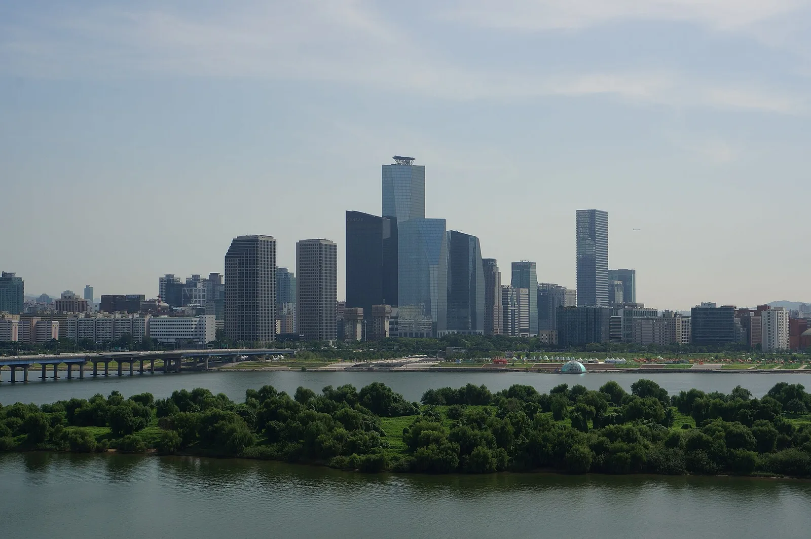 Yeouido Han River Seoul Bamseom Pixabay 1602524 — editorial context