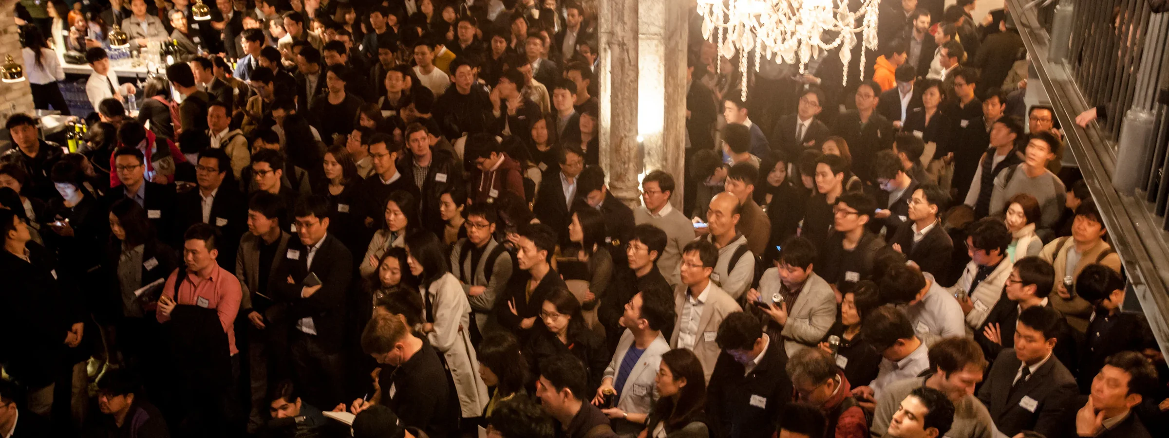 2015년 4월 TechCrunch 밋업 + 피치오프 서울의 홀을 가득 채운 청중&nbsp;· 참고 사진