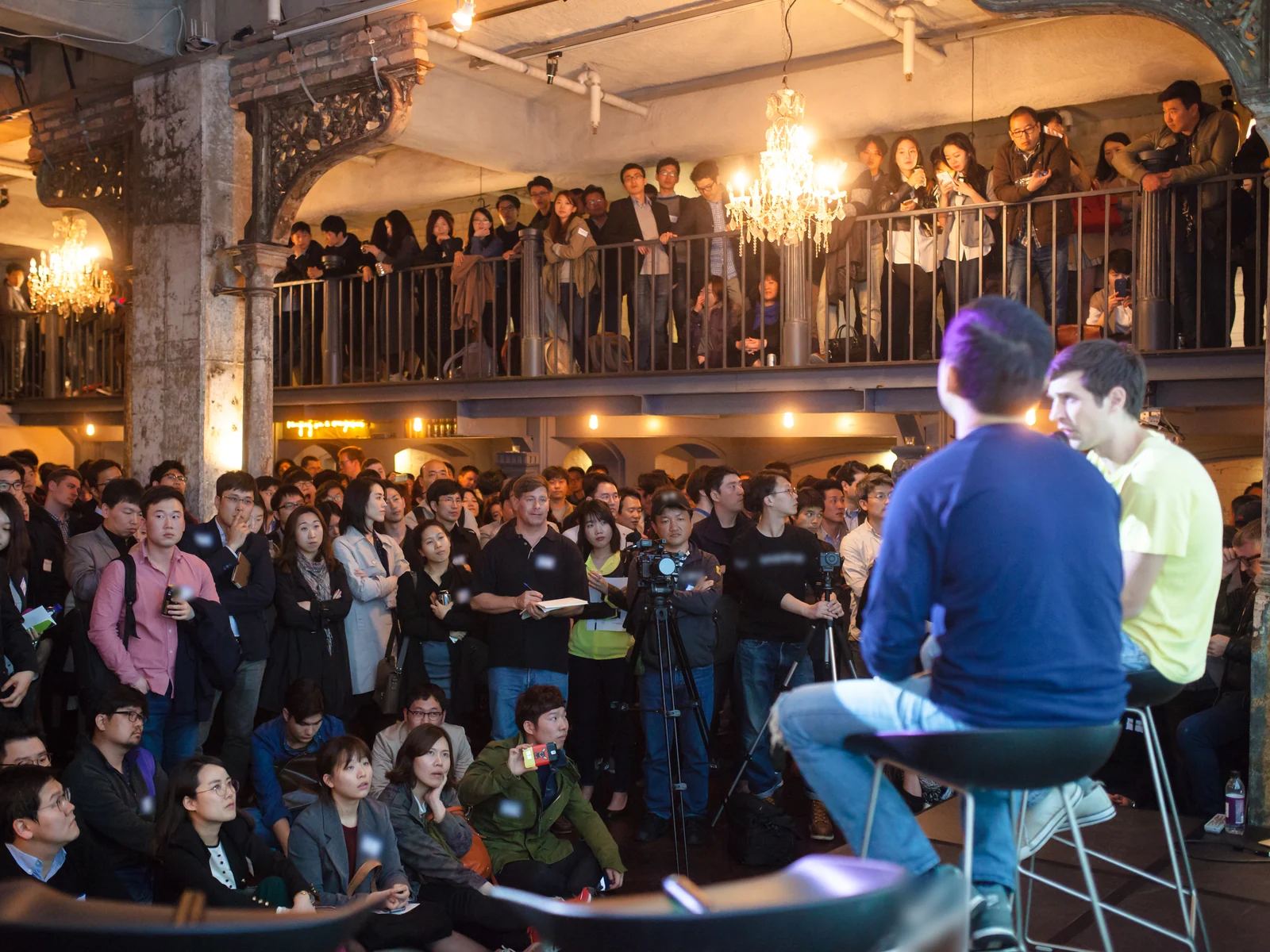 TechCrunch 밋업 서울&nbsp;· 무대 대담과 청중&nbsp;· 서울, 2015&nbsp;· 참고 사진